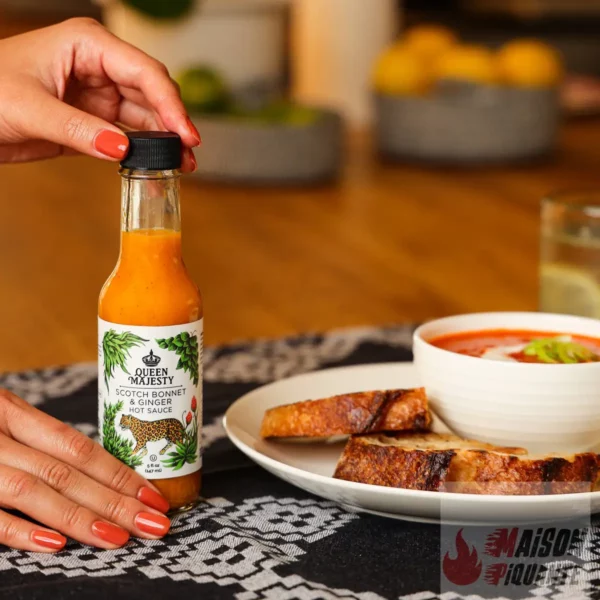 Scotch Bonnet Ginger Hot Sauce Queen Majesty au Gingembre
