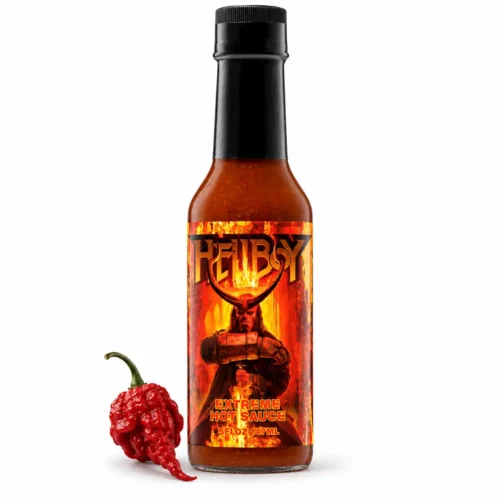 La Hellboy Extreme de Hellfire porte très bien son nom. Cette sauce américaine sous licence officielle Hellboy contient 85 % de purée de piments dont du carolina reaper